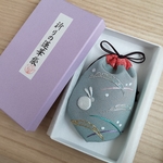 147 日本刺繍/祈りの蓮華袋「雪芝兎(阿)」水色地  / お祝い 和のギフト 和風プレゼント 伝統工芸 着物 手刺繍 巾着 縁起物 お守り 和柄 