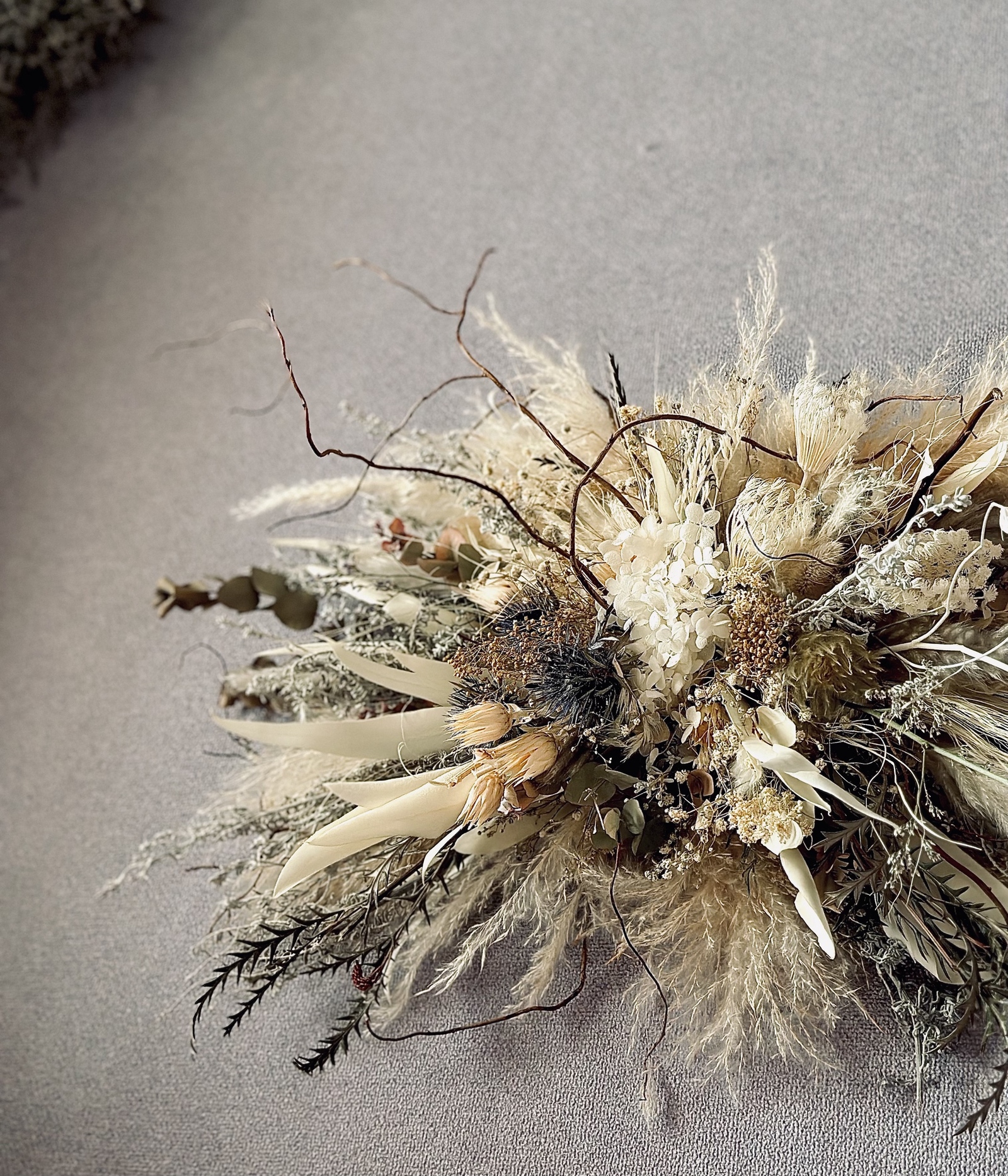 UNDERCOVER ドライフラワー クロス 壁掛け UNDERCOVER アンダーカバー×TRASH ドライフラワー クロス壁掛け