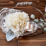 *petit lace bouquet