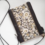 インド刺繍 ＊ スマホショルダー　　