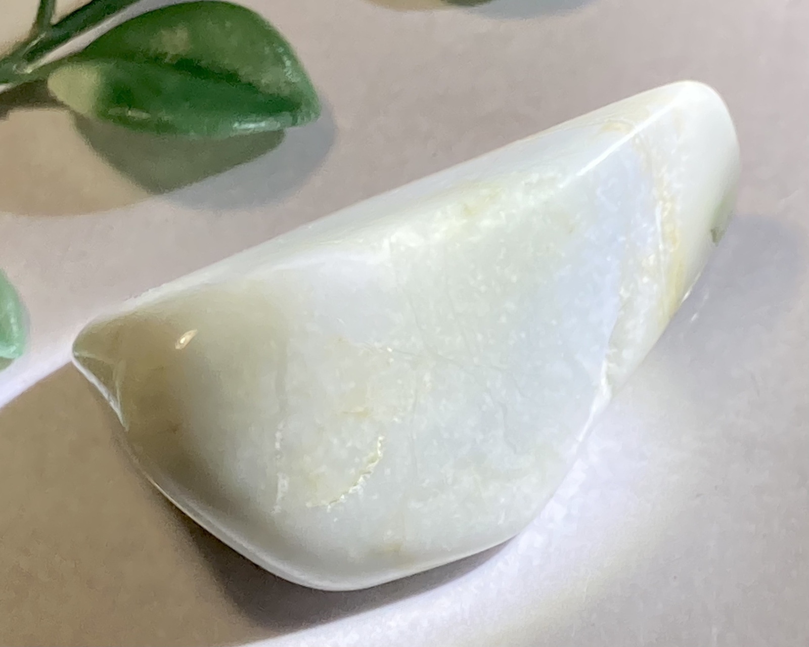 糸魚川 ✨ 翡翠 原石 ジェダイド タンブル - IRISQUARTZ'S GALLERY