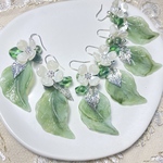 【さとみ様専用】💚ボリュームリーフピアス