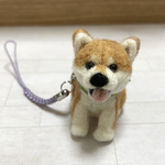 小さなお散歩柴犬ストラップ🐕羊毛フェルト