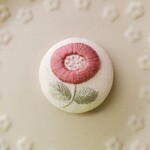 刺繍　ヘアゴム　ブローチ　wakka　ローズ