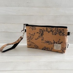 鳥獣戯画のファスナーポーチ（伽羅色×ブラック）ショルダー紐付き♪