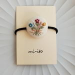 刺繍ヘアゴム🌷　no.1052   くるみボタン　💛送料無料💛　