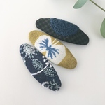 《オーバル型》ミナペルホネンஐ 刺繍のパッチンピン 3点セット 