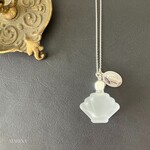 フランスアンティークメダイと香水瓶のネックレス -White-