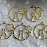 猫さんとクローバーのレジンフレーム【5個入り】