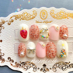 #29 ネイルチップ いちごツイードクリスマス♡ ツイードネイル クリスマスネイル 冬ネイル いちごネイル リボンネイル ピンクネイル ホワイトネイル キラキラネイル
