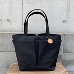 A4サイズも入る倉敷帆布トートバッグバッグ　MARKT :クロ