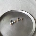 ＊アコヤ真珠　3連ピアス ＊gray