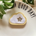 フェルトのしゃかしゃかアイシングクッキー《くも》