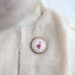 ぽっこりお腹のサンタ刺繍ブローチ