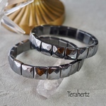 Terahertz バングル再入荷！