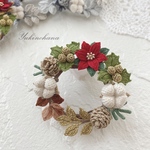 〜冬のリースブローチ(ナチュラルゴールド)〜