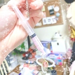 注射器キーホルダー（いちごミルク）