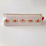 【オーダー品】オムライス刺繍のペンケース【20cmファスナー使用】三角マチ付き