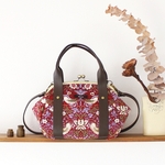 ぽってりがま口ショルダーバッグ：ウィリアムモリス　いちご泥棒（レッド）