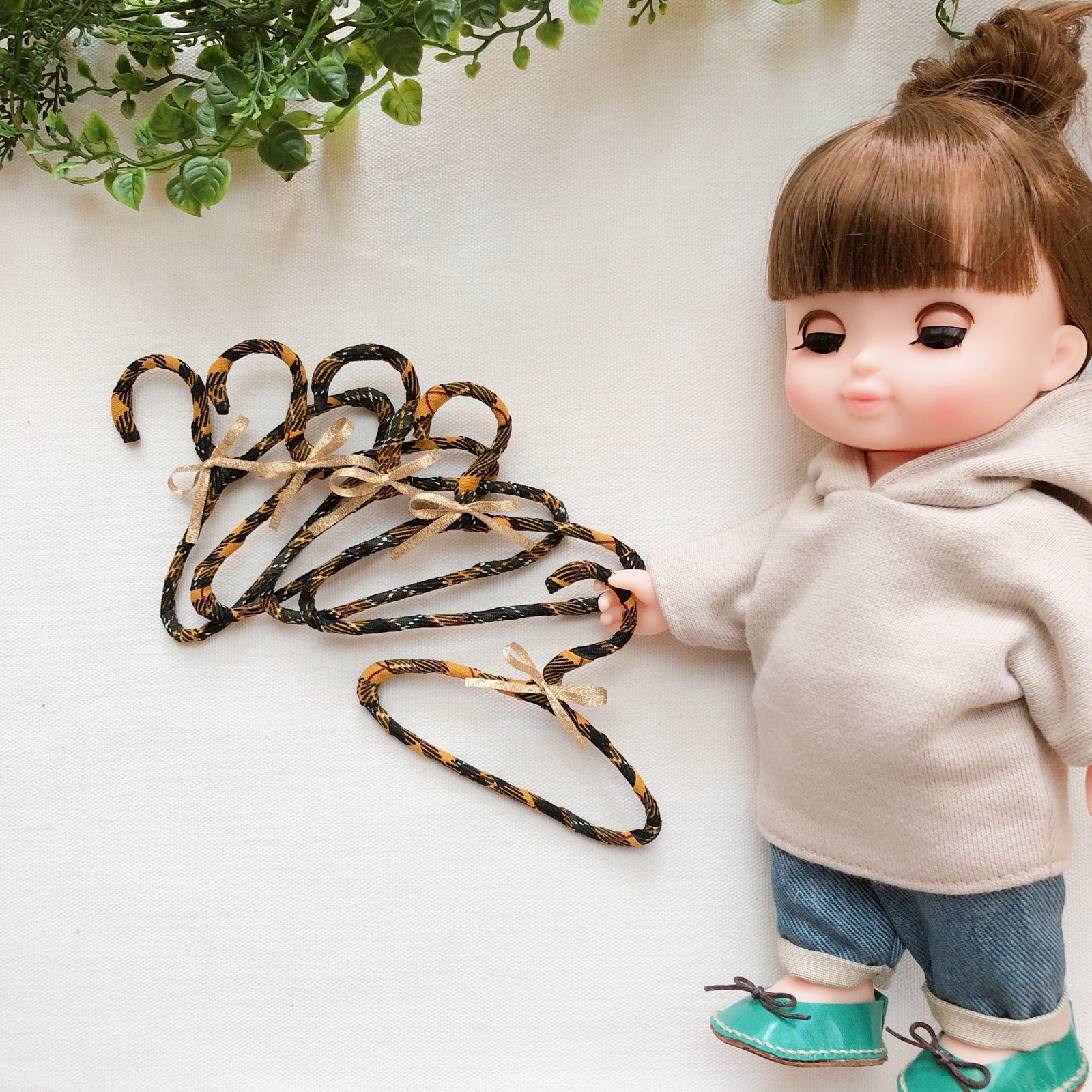 sakura　人形用木製クローゼット扉付き　レミン＆ソラン　ハンドメイド sakura様専用 人形用木製クローゼット扉付き レミン＆ソラン