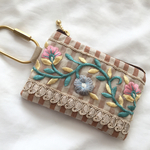 インド刺繍 リボン ファスナーポーチ カラビナ付き ピンクストライプ