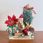 サンタベアの置物 ❇︎ くまさん クリスマス オブジェ ❇︎ クリスマスプレゼント ❇︎ ミニクリスマスツリー