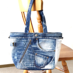 28 ❤︎【斜め掛けＯＫ】トートバッグ ❤︎ デニムリメイク