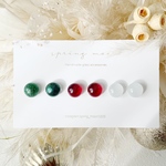 クリスマスカラーのガラスの一粒ピアスセット