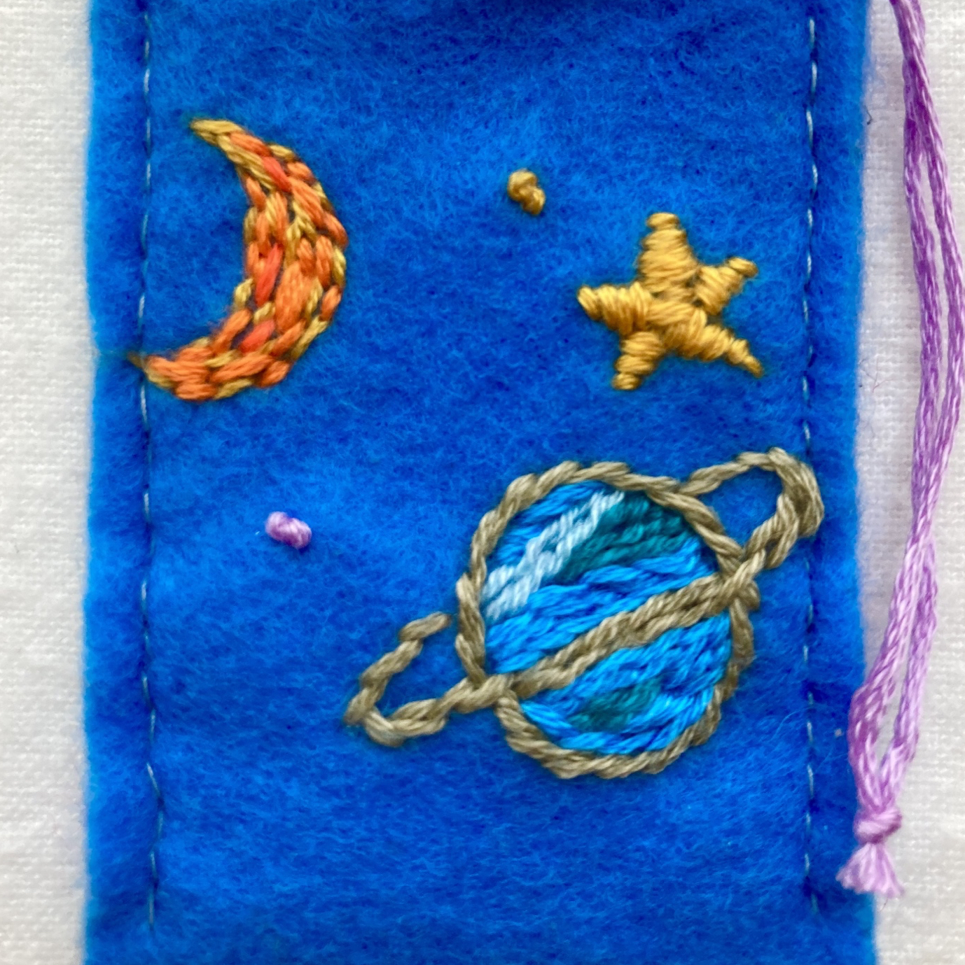 フェルトお守り【名前・メッセージ入れ可】 - mizu-made06 | minne