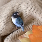 ブローチ)ボタンインコ_ちっちゃリアルシリーズ