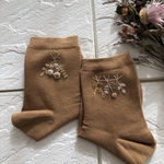 スワッグ&ガーランド〜手縫い刺繍靴下(マスタード)