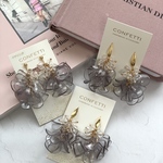 CARROLL:クリアブルーの花びらピアス　イヤリング