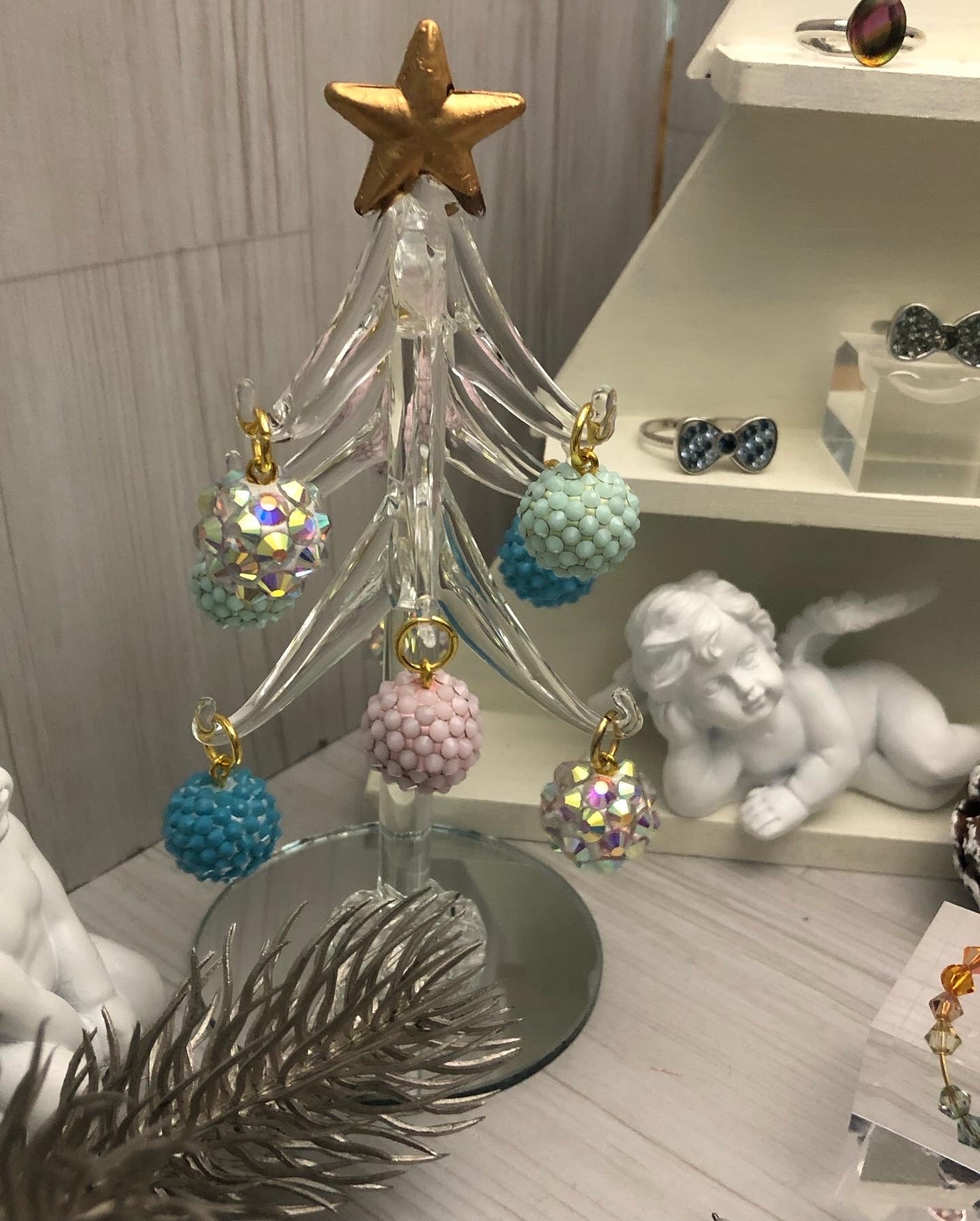 クリスタルデコ スワロフスキーデコボールのクリスマスツリー