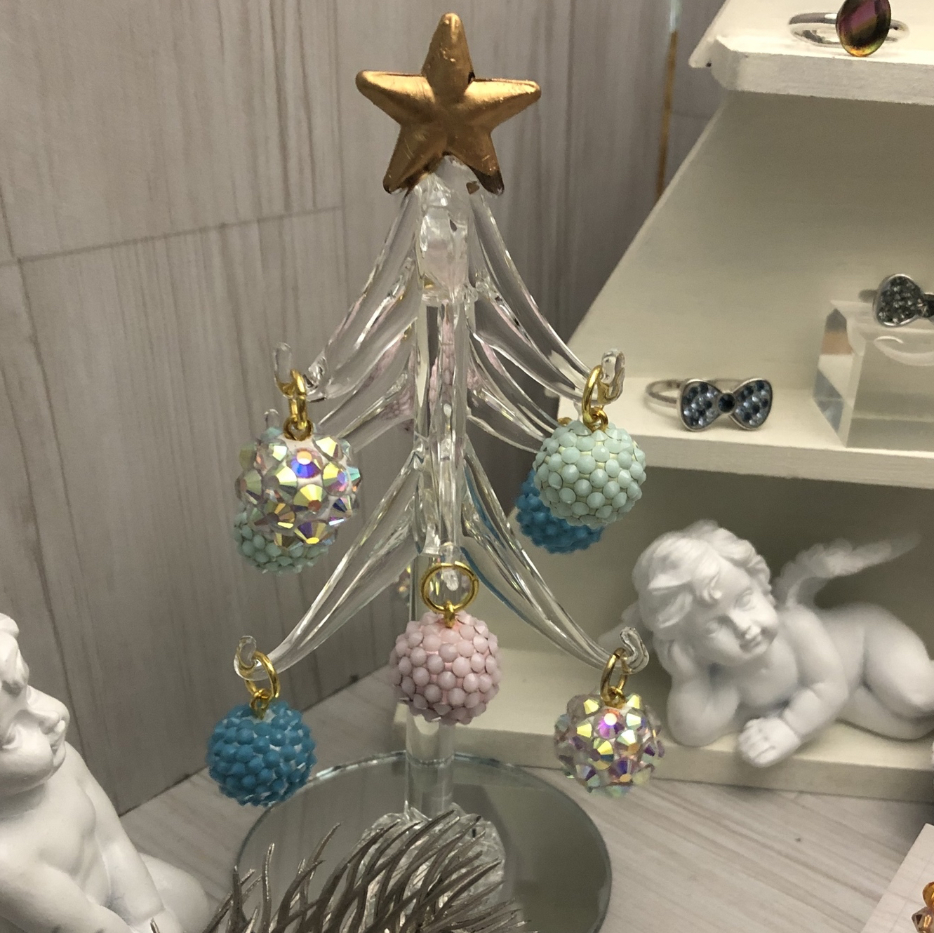 クリスタルデコ スワロフスキーデコボールのクリスマスツリー
