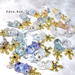 【🎄Xmas企画🎅】雪の結晶❄ねこちゃんチャームガチャ🐱✨【送料無料】プチプラ　ジャンピング猫　じゃれ猫　ぐで猫　レジン