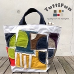 tuttifun＊maruとsikakuの水色バック