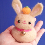 茶色ウサギのお供え餅ちゃん☆