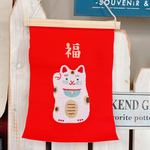 刺繍タペストリー小！朱赤【お正月雑貨】同梱の場合送料無料♡招きネコ柄♪福