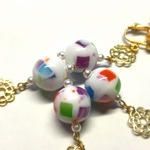 ヨーグルトカラーのビーズイヤリング/ピアス