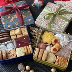 クリスマス缶2セット　