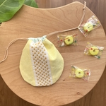 【再販/人気】パイン飴カラーの刺し子巾着　飴ちゃん袋　ミニポーチ　プレゼント　お菓子袋　ミニ巾着　北欧　花柄　イエロー　ギフト　クリスマス　女の子　男の子　おやつ袋　化粧ポーチ　ティッシュケース