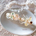 ボタニカルなヘアクリップ