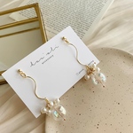 再販❣️新作　オーロラボールのゆらゆらピアス/イヤリング　結婚式　お呼ばれ　オケージョン　クリスマス