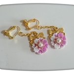 送料込🎀リボン🎀と🌸桜🌸のイヤリング(パープル)