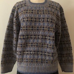 【4401-tatamy様専用ページ】毛100％丸首編み込み模様セーター