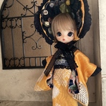 ハルモニアブルーム　山吹色のお着物Blackボンネット付き和ロリ　正絹着物