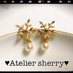 リーフ フラワーピアス