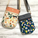長財布も入るドロップサコッシュ＊オリーブ柄＊ブルーグリーン✖️グレー＊ナチュラル✖️コーラルオレンジ＊ショルダー対応＊しずく型＊縦型サコッシュ
