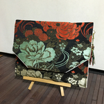 菊と牡丹のクラッチバッグ　着物（帯）リメイク
