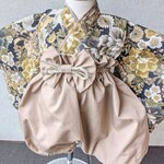 ベビー袴　　和柄　鶴✕モカ　金ラメ